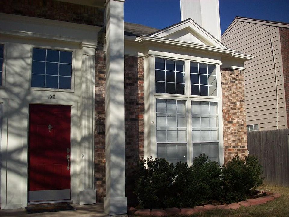 1st image of 1511 Creek Bank Ln