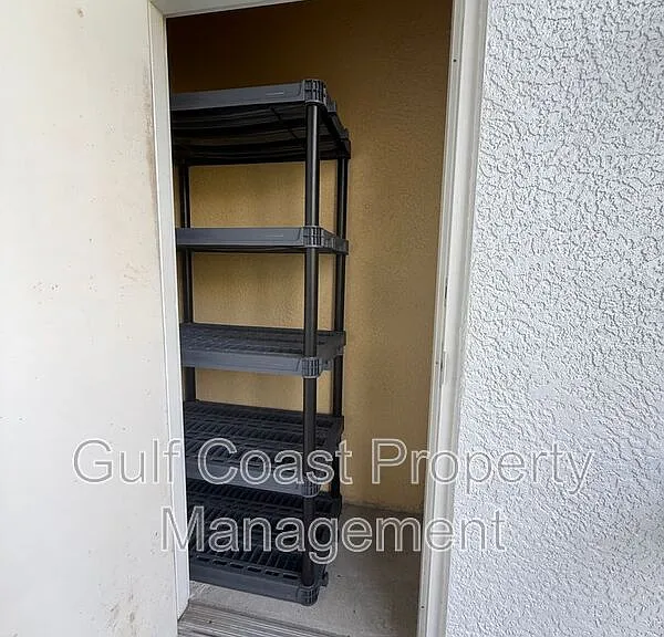 8555 Bernwood Cove Loop #103 — Photo 22