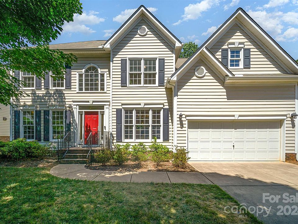 1st image of 16731 Hampton Crossing Dr