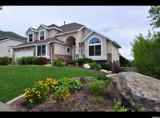 66 E 2050 N, Centerville, UT 84014