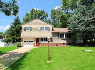 15 Valiant Rd, East Brunswick, NJ 08816