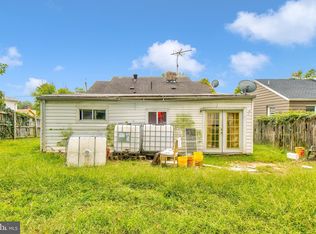 5802 Ravenswood Rd, Riverdale, MD 20737