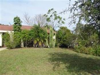 5th image of 5861 Countrywood Dr