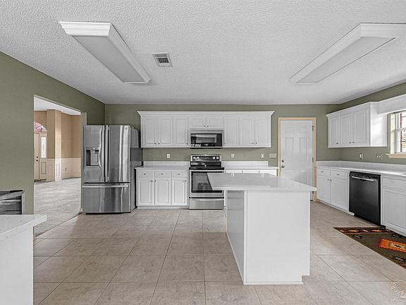 4th image of 2793 Dunsmuir Dr