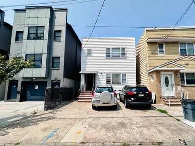 351 Liberty Ave, Jersey City, NJ, 07307