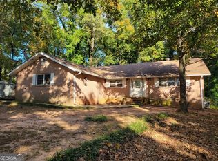 7944 Wright Cir, Jonesboro, GA 30236