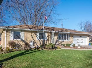 1409 Crown St, Montgomery, IL 60538