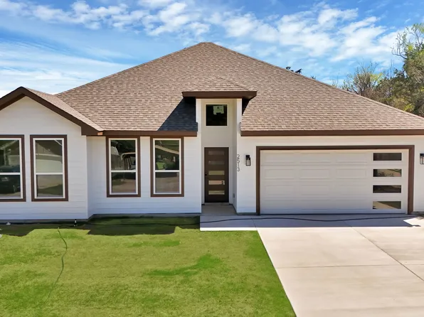 2513 Austin Ct, Granbury, TX 76048