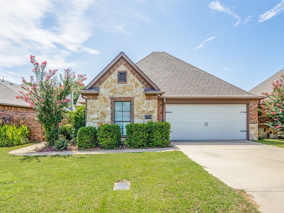 1st image of 2716 Rex Cruse Dr