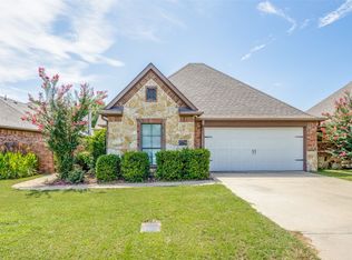 2716 Rex Cruse Dr, Sherman, TX 75092
