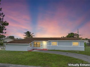 2851 NW 184th St, Miami Gardens, FL 33056