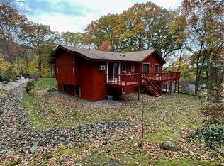 118 Brentwood Dr, North Smithfield, RI 02896