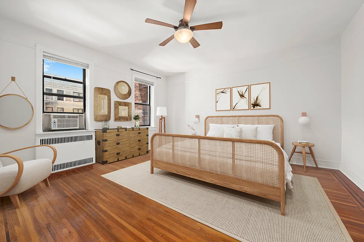 35-40 82nd St Unit 4E