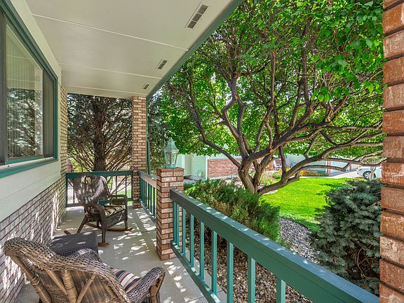 A4 - 3375 Honey Locust Dr HR (24).jpg