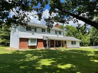 17 Country Club Dr, Waverly, NY 14892