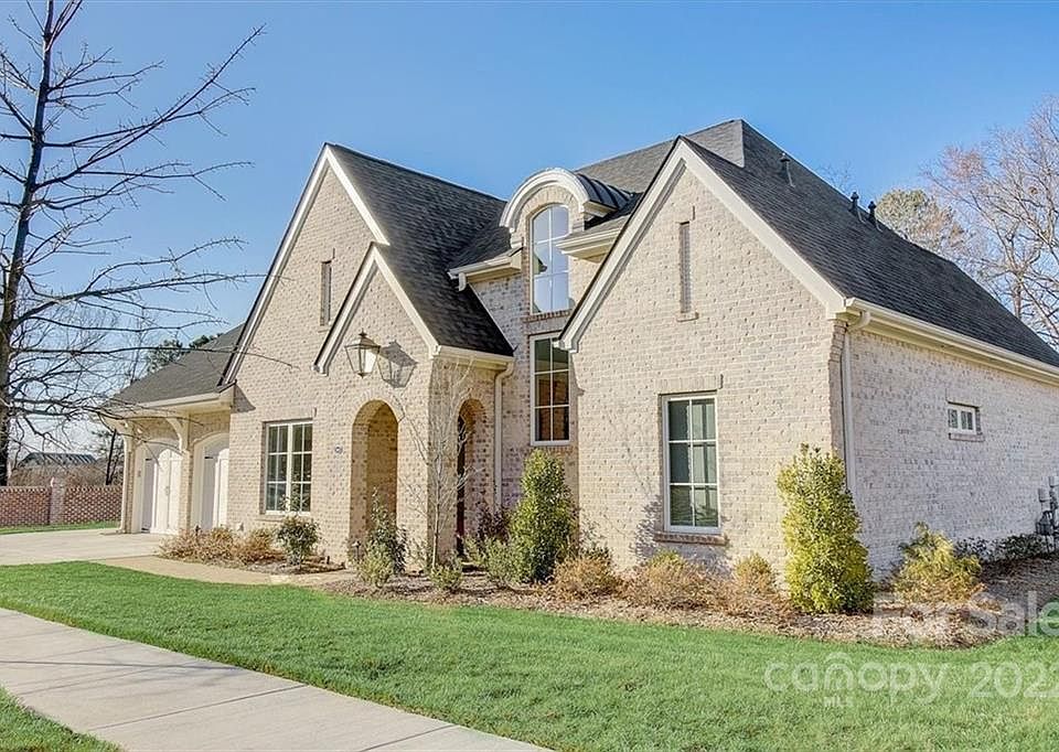 2115 Foxton Ct, Charlotte, NC 28211 Zillow