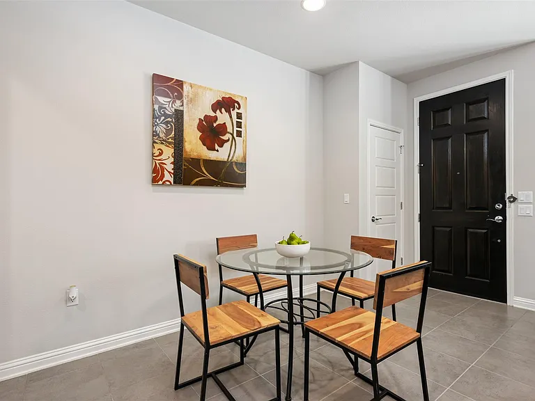 13800 Lyndhurst St #222 — Photo 6