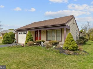 28 Saint Paul Pl, Manchester, NJ 08759