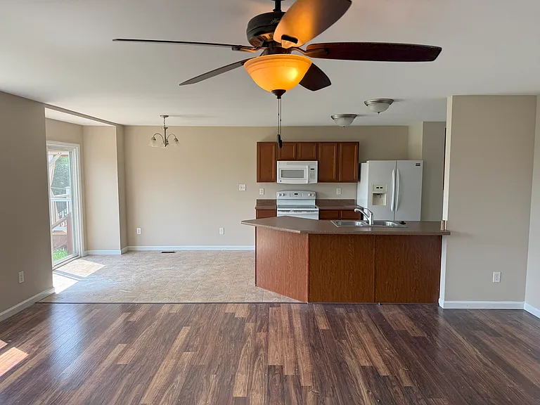 2147 Orchid Blossom Ct — Photo 7