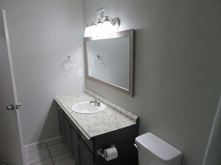 1113 Arthur Ave — Photo 27