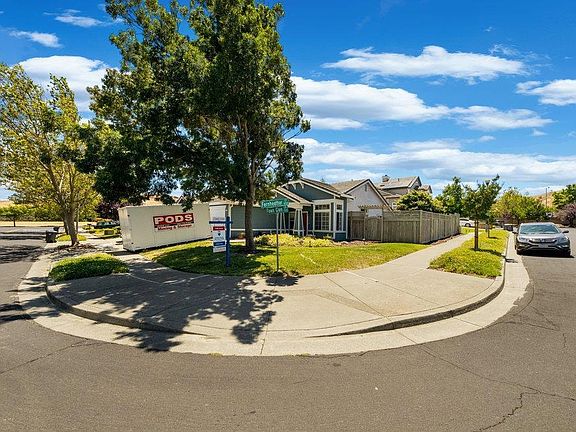 4th image of 1785 Fawn Glen Cir