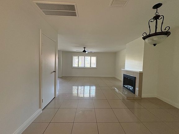 3rd image of 2061 Redlands Blvd #19B