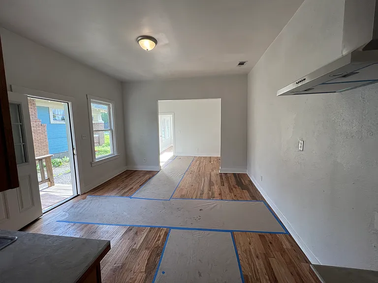 2503 Lipscomb St #S — Photo 3