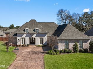 5504 Chalone Pl, Ocean Springs, MS 39564