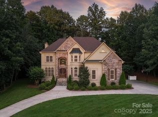 1029 Seminole Dr, Waxhaw, NC 28173