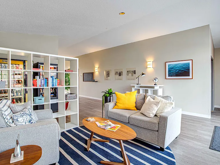 Deerfield Townhomes — Photo 9