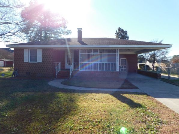 215 Crescent Dr