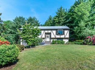 5 Fern Rd, Andover, MA 01810