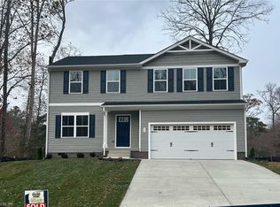96 Highgate Dr, Hartfield, VA 23071