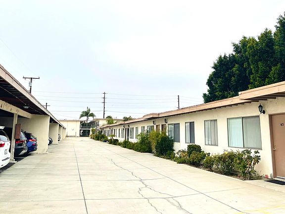 2nd image of 16640 Crenshaw Blvd #42