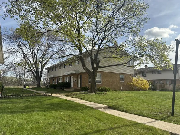 8556 West Villard AVENUE, Milwaukee, WI 53225