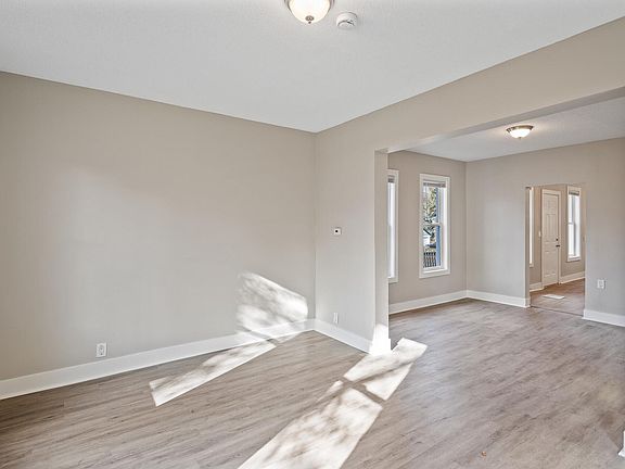 4th image of 220 9th St W