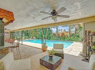 11440 SW 3rd St, Plantation, FL 33325