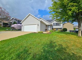 4312 Knotting Hill Ln NW, Rochester, MN 55901