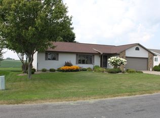 N1657 Servais Collern Rd, La Crosse, WI 54601