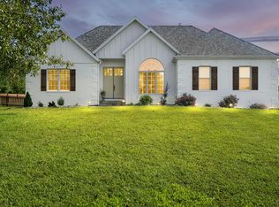 316 Timber Pl, Nixa, MO 65714