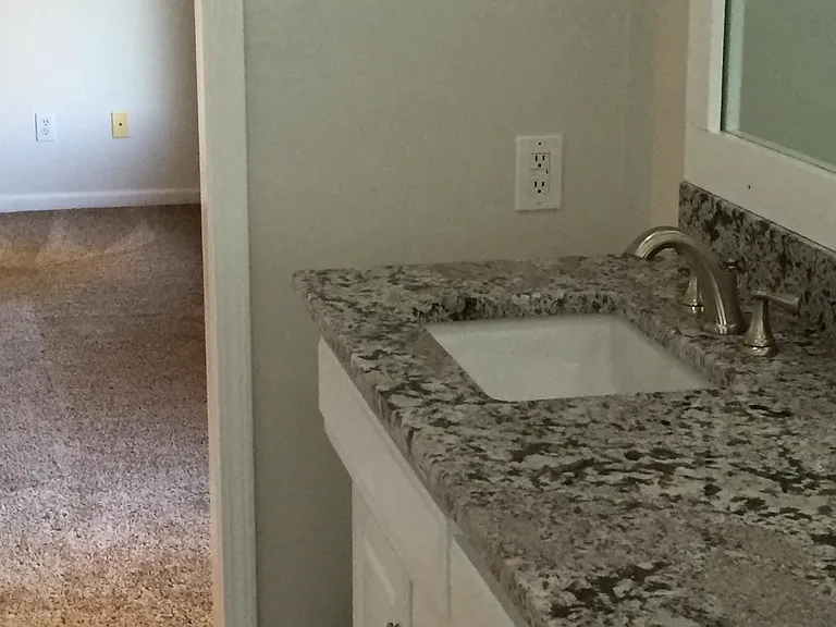 1609 SW Fredrick Dr — Photo 23