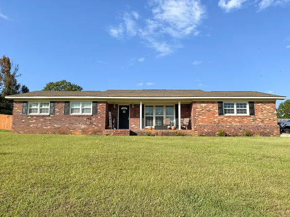 700 Dixie Dr, Enterprise, AL 36330