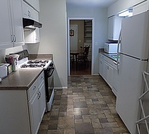 3rd image of 418 S Sheridan Ave