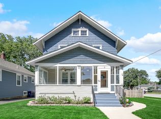 2 S Melrose Ave, Elgin, IL 60123