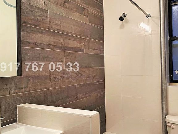 4th image of 1035 Union St #4G