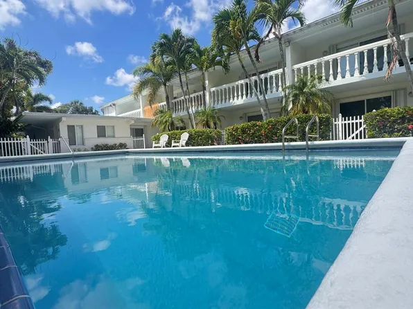 1727 Jimmy Buffett Mem Hwy #208, Vero Beach, FL 32963