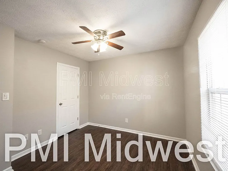 1365 Mulberry St — Photo 13