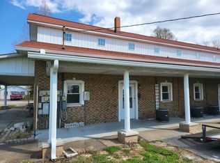 1805 E Main St APT D, Marion, IL 62959