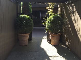 3327 La Mesa Dr APT 11, San Carlos, CA 94070