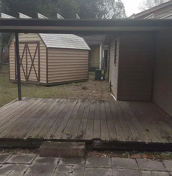 1205 McArthur Dr — Photo 12